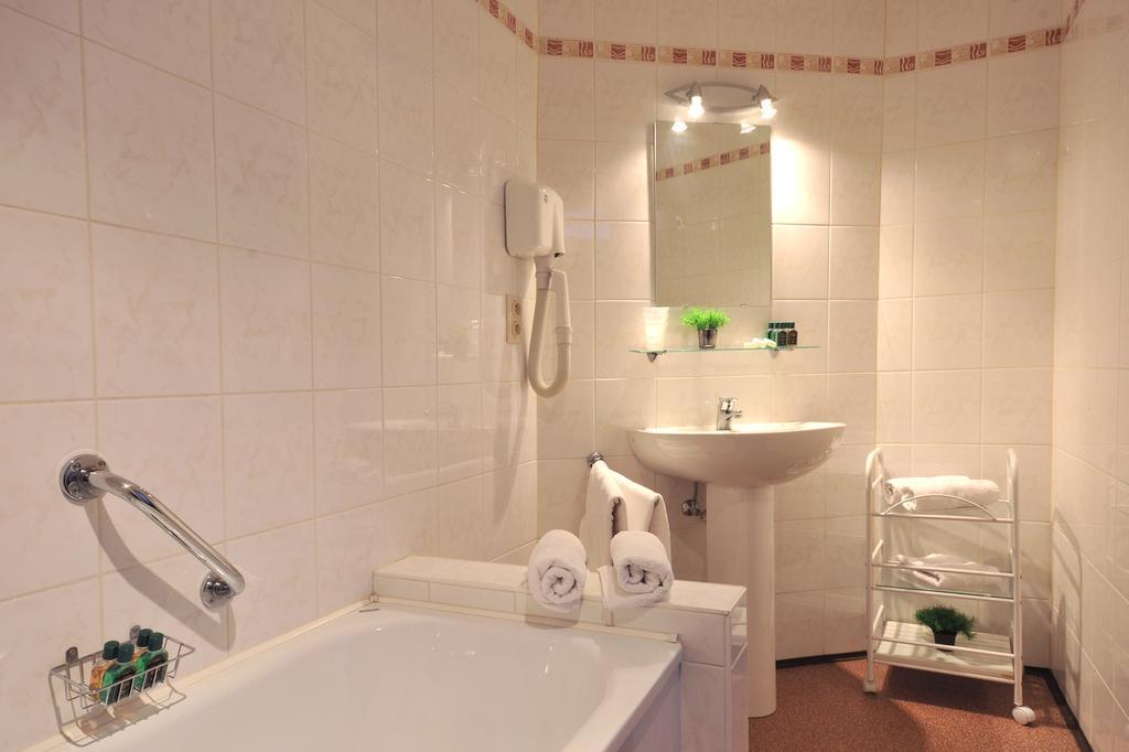 Hotel Du Perron Theux Zimmer foto